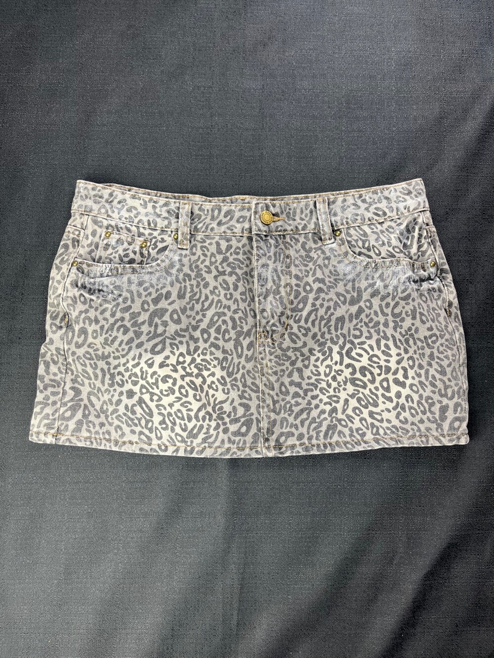 Fashion Jeans G-5 Denim Mini Skirt Medium Gray Leopard Print Cotton